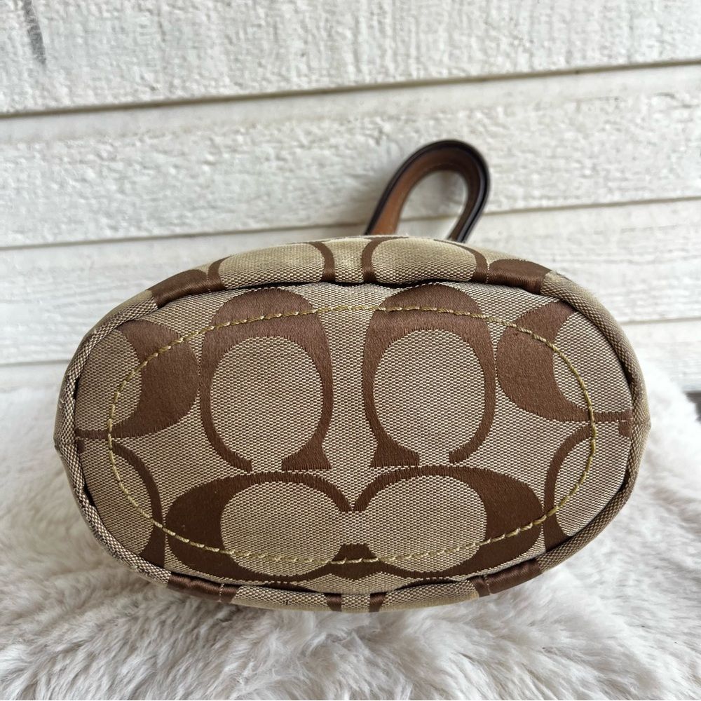 COACH Khaki Signature Stripe Bleecker Bucket Bag Shoulder Bag Crossbody 13362 - Picture 5 of 9